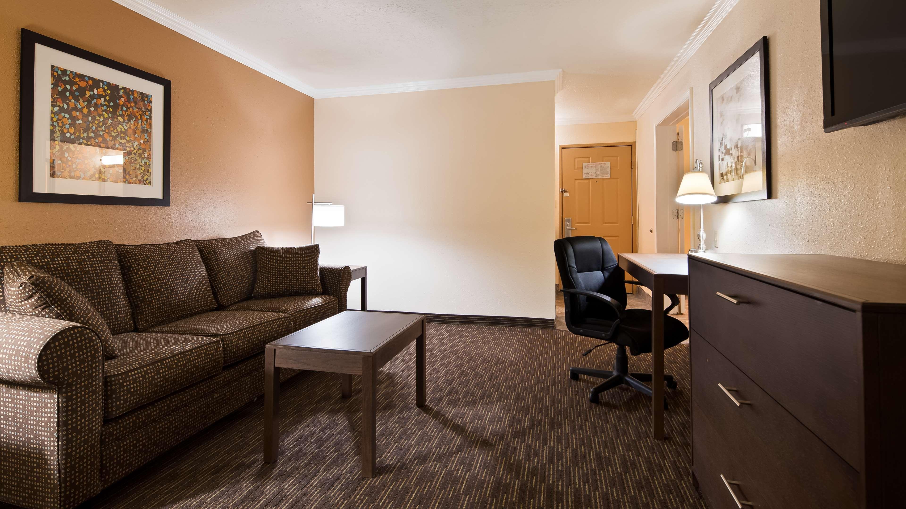Best Western Airport Albuquerque Innsuites Hotel & Suites Esterno foto
