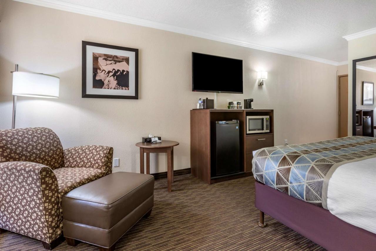 Best Western Airport Albuquerque Innsuites Hotel & Suites Esterno foto