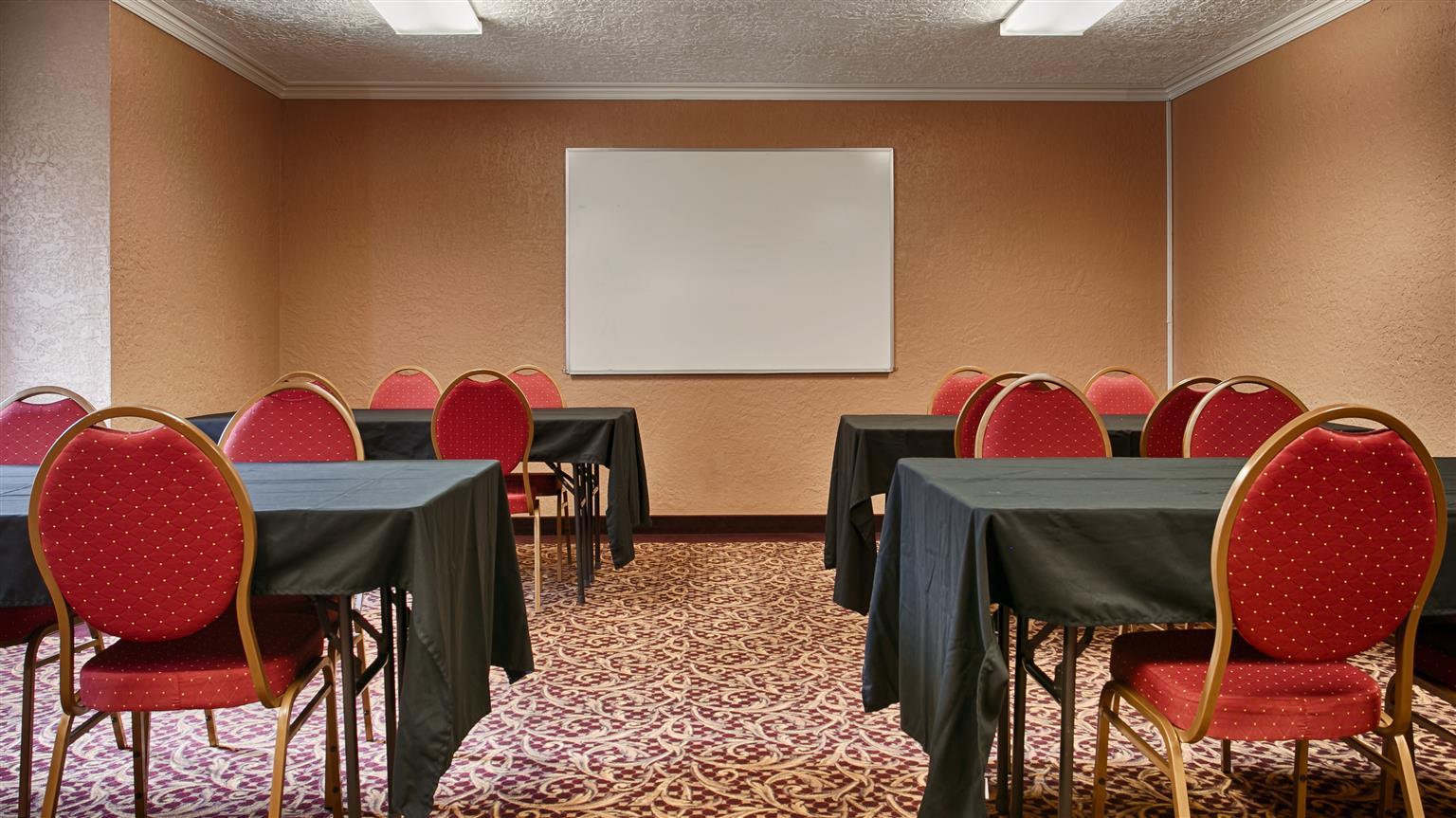 Best Western Airport Albuquerque Innsuites Hotel & Suites Esterno foto